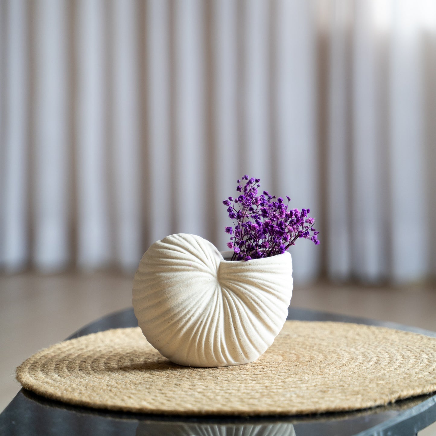 Caroa Ceramic Vase