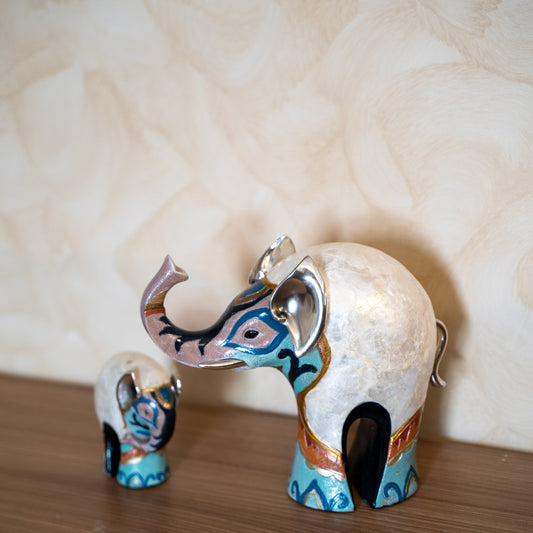 Regal Harmony Elephant Duo – Decorative Elephant Figurines - Set of 2