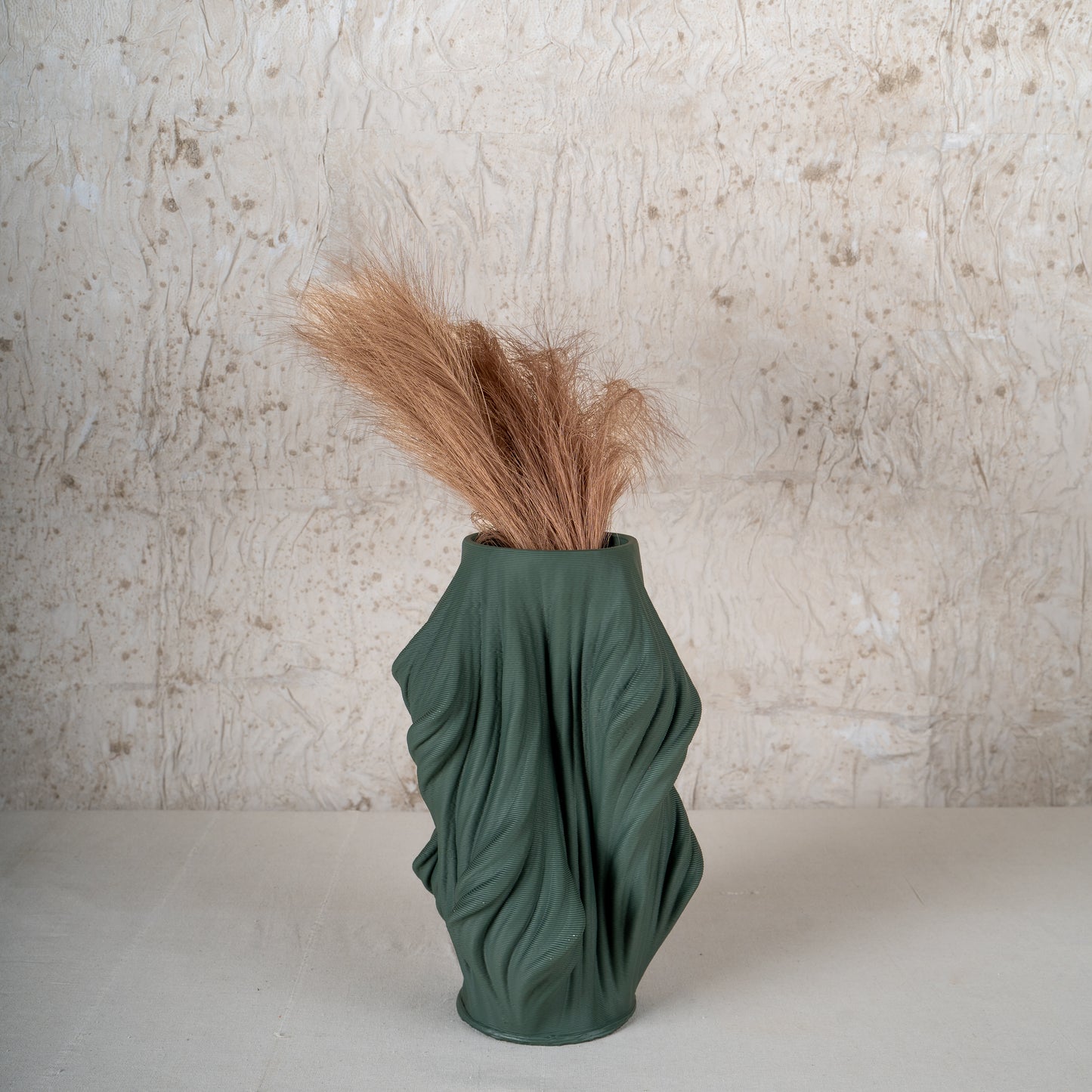 Thessa Flow Vase