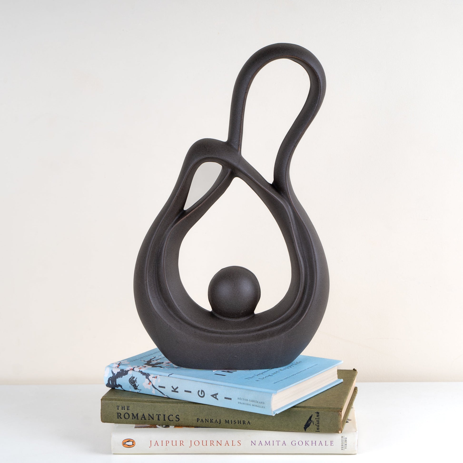 Eon Loop Sculpture