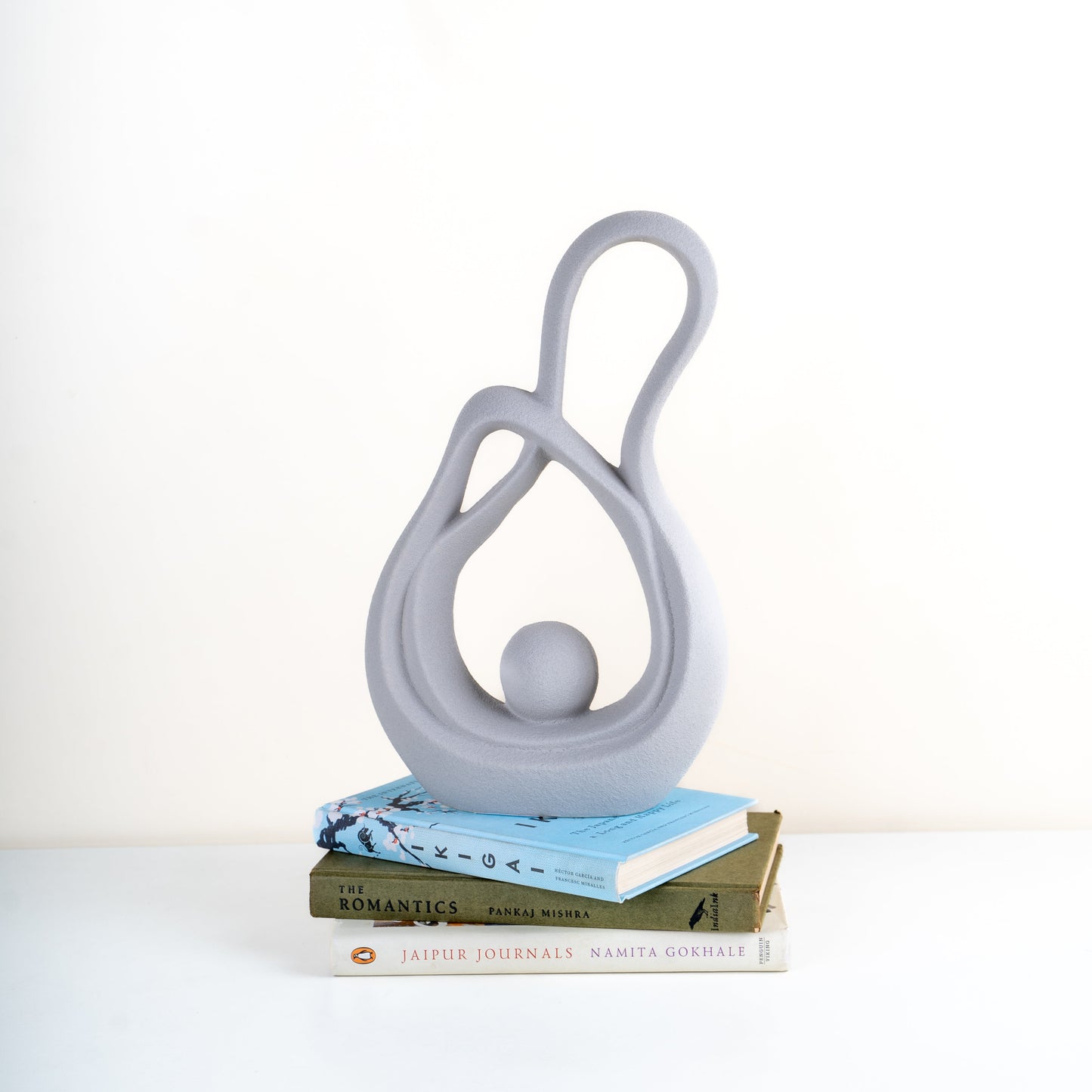 Eon Loop Sculpture