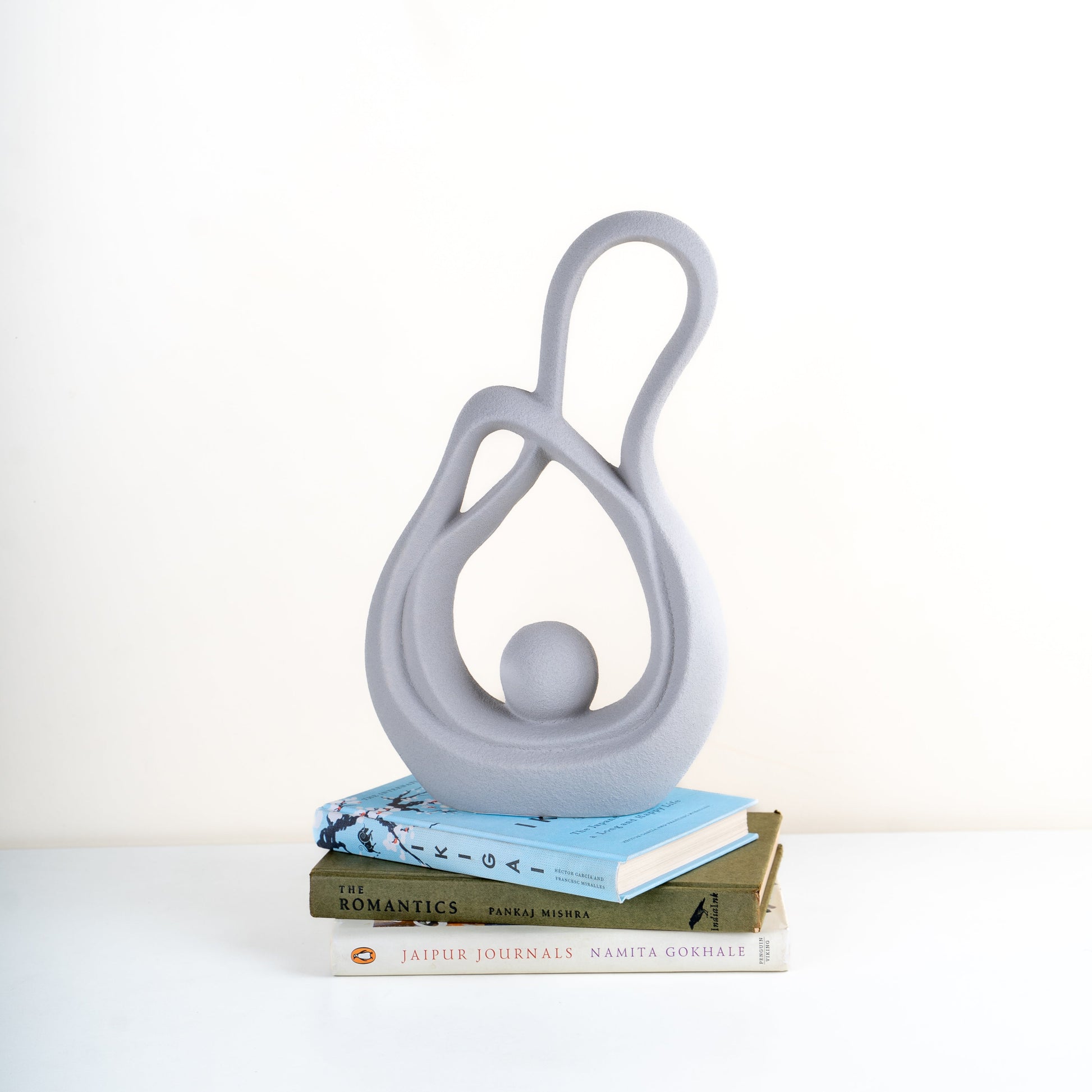 Eon Loop Sculpture