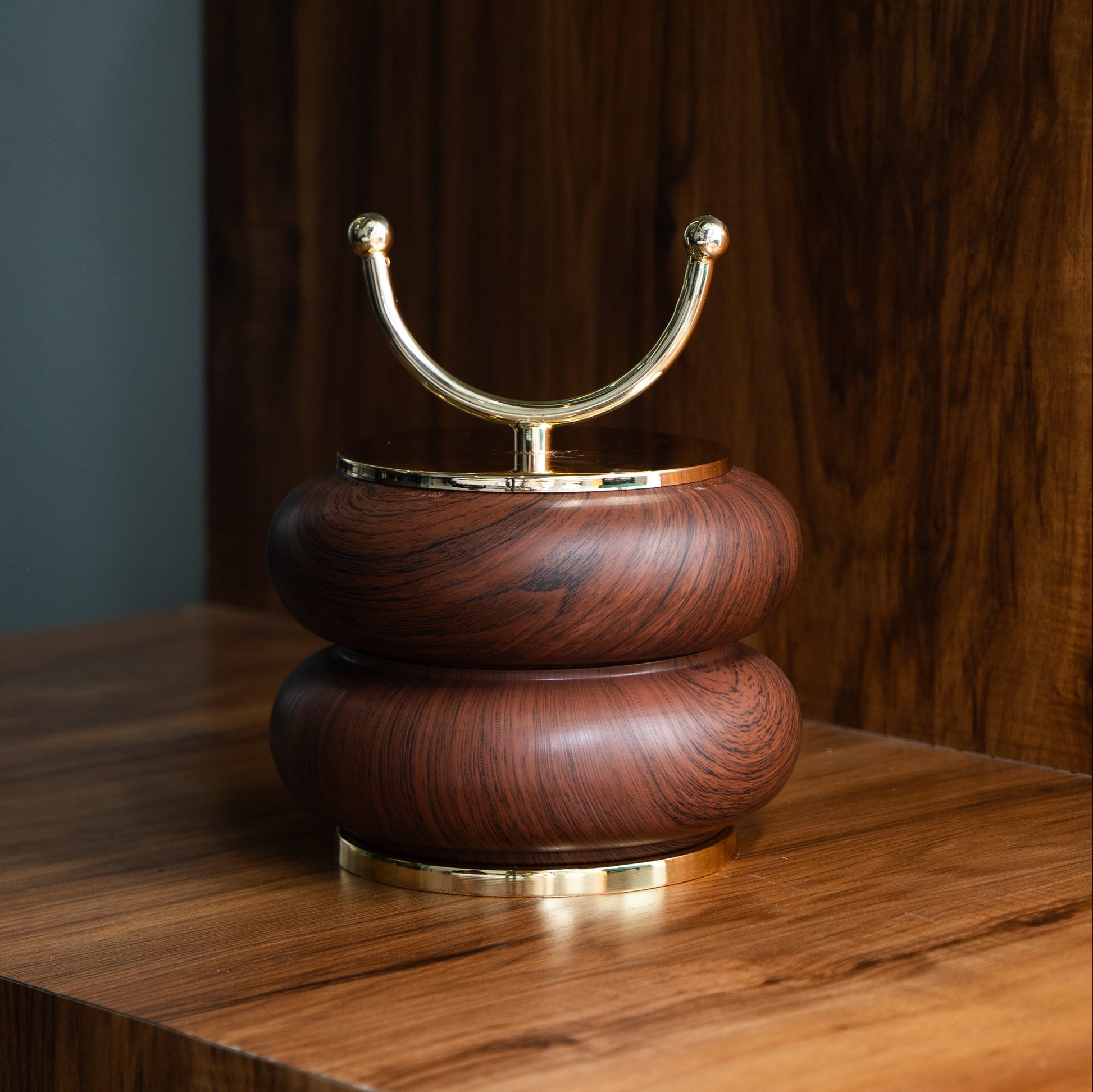 Halo Curve Centerpiece