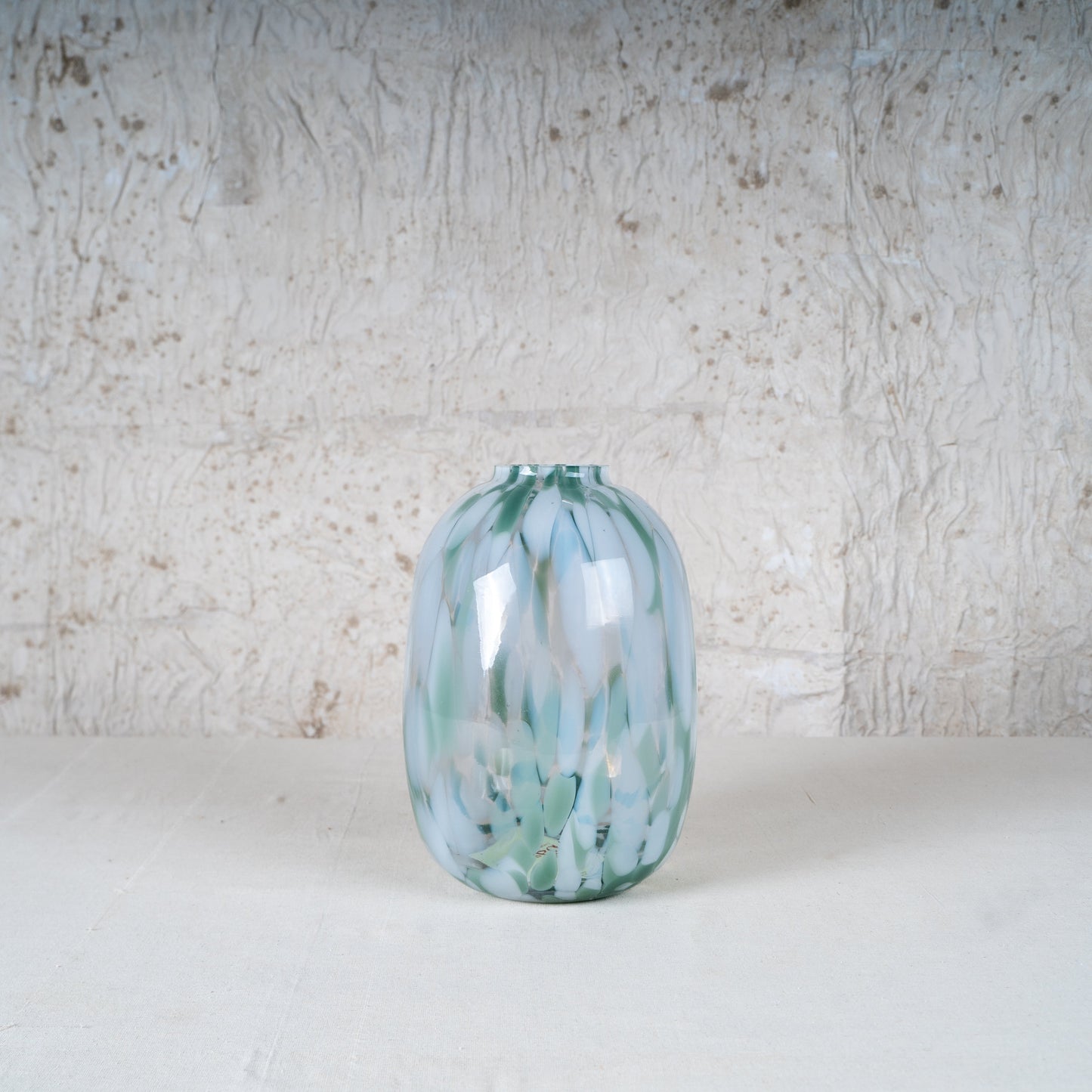  Iselyn Glass Vase