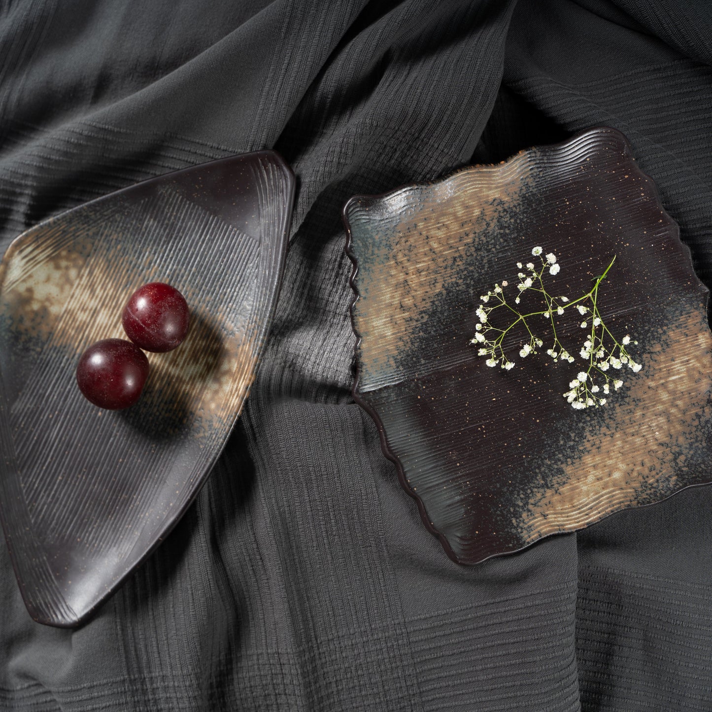 Ridge Ceramic Platters - Set of 2