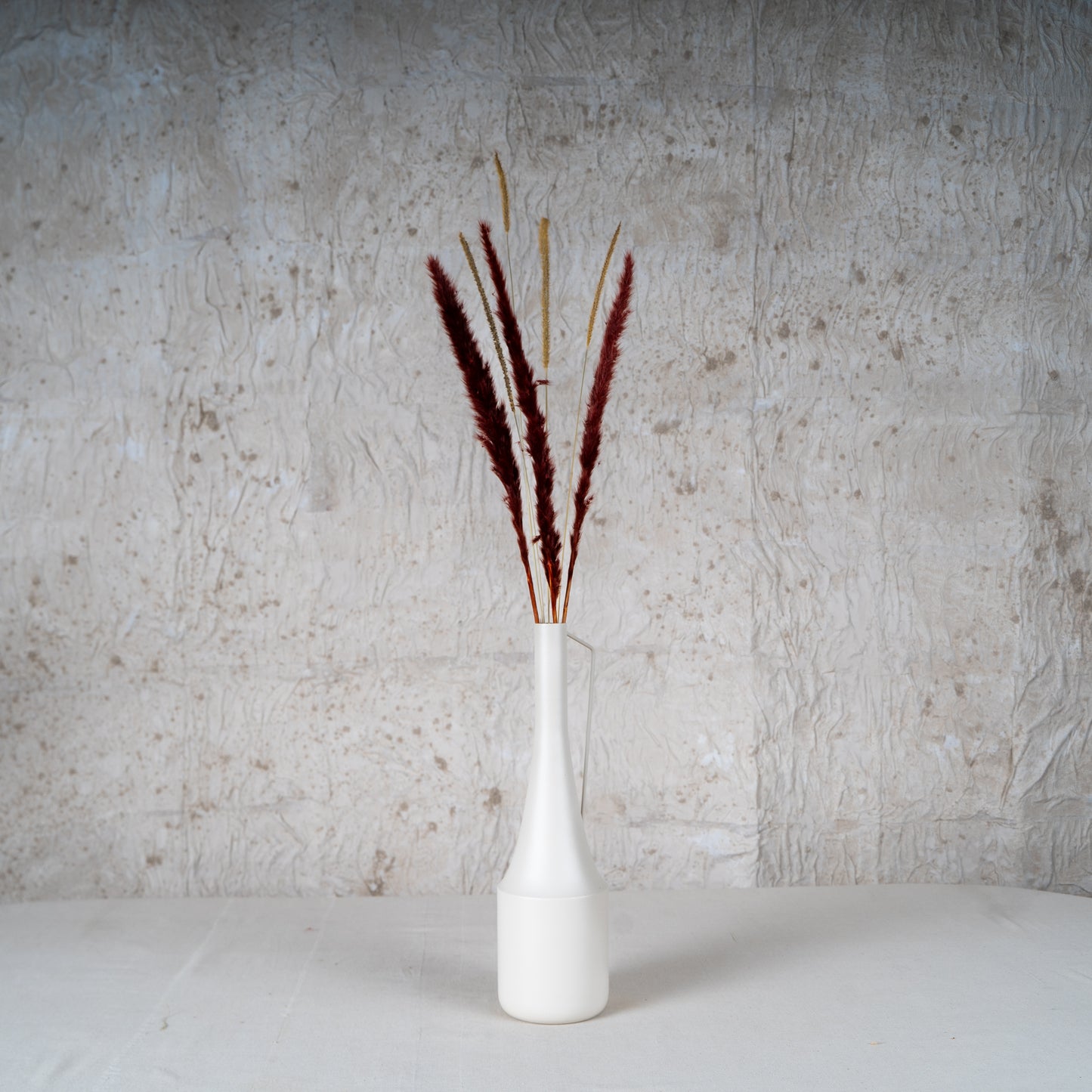 Aava Vase