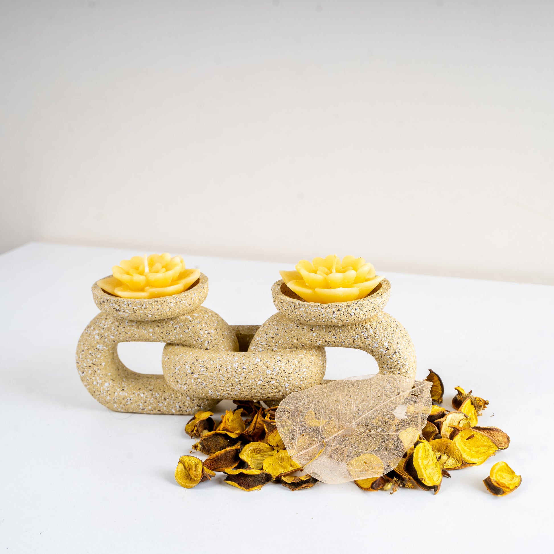  Ananta Dual Candle Holder