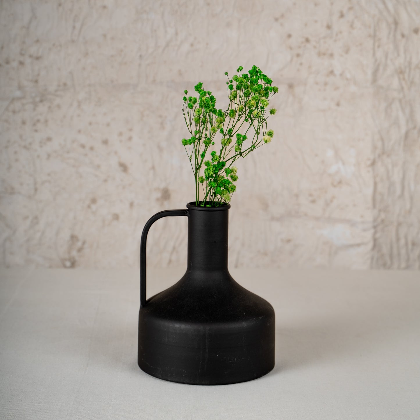 Kuro Metal Accent Piece