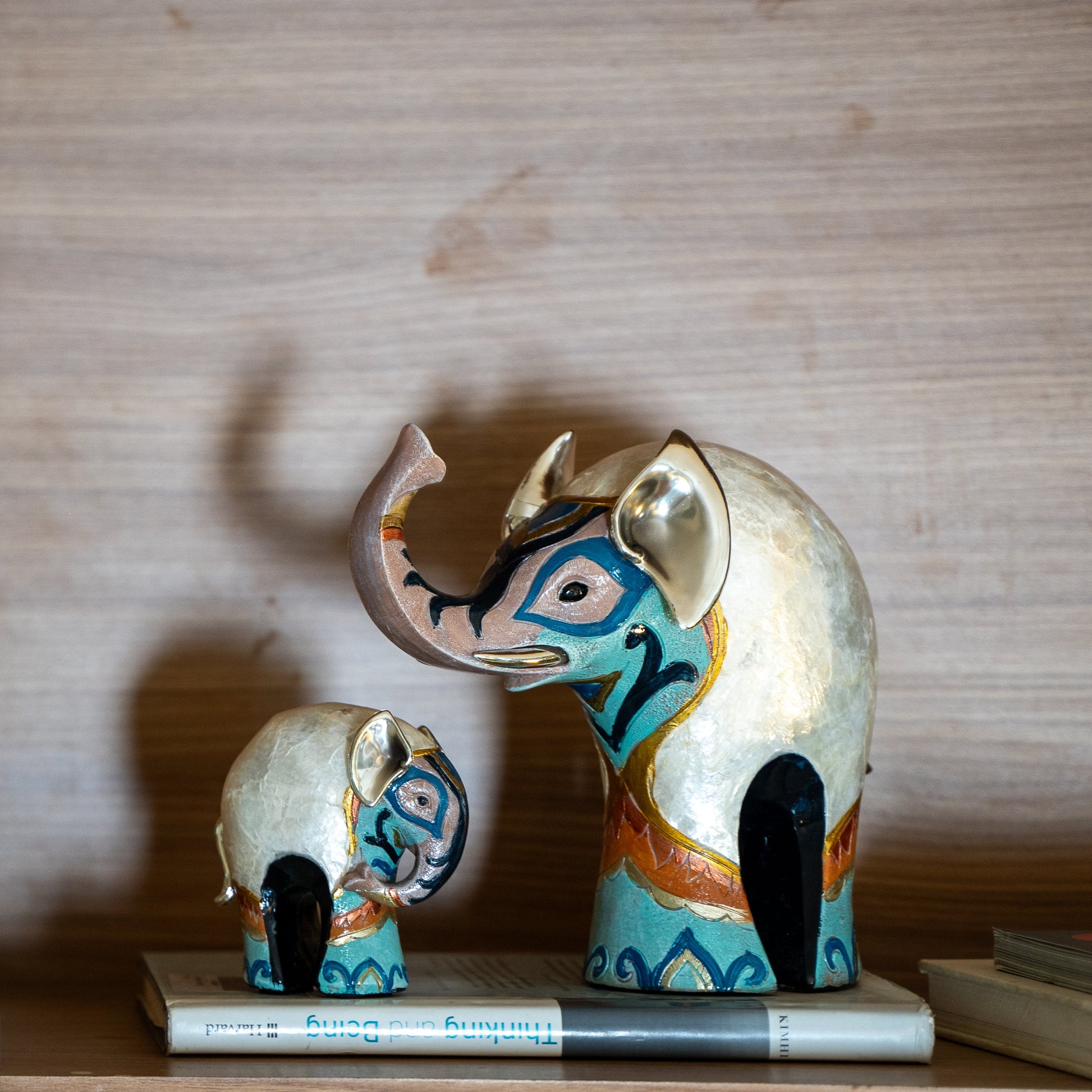 Regal Harmony Elephant Duo – Decorative Elephant Figurines - Set of 2